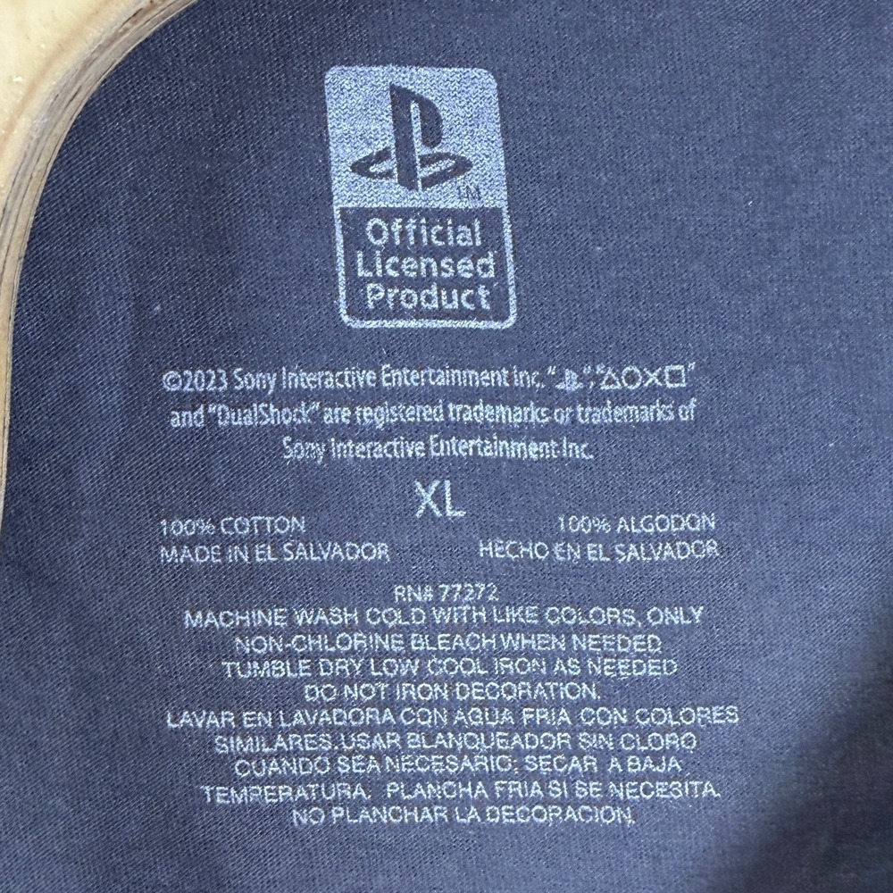 Basic Gray Official Playstation T-Shirt XL Men's Short Sleeve NWOT - Picture 4 of 4